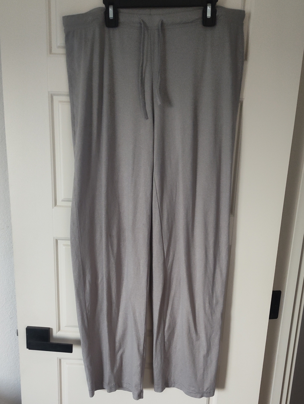 Cozy Wide-Leg Pajama Pants in Light Gray